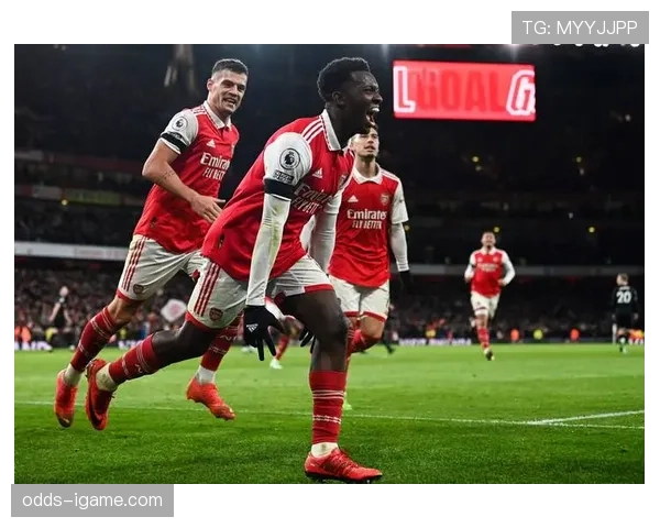 阿森纳全新前场组合表现出色，助力球队英超连战连捷