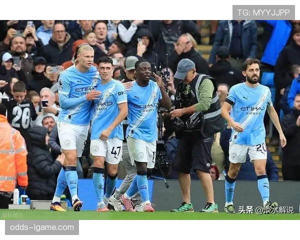 索兰克状态回暖闪耀英超，助球队斩获关键胜利