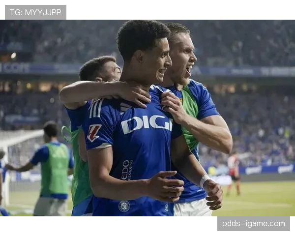 西甲球队防守布局显成效:精准应对对手进攻策略成制胜关键 西甲球队防守布局显成效:精准应对对手进攻策略成制胜关键