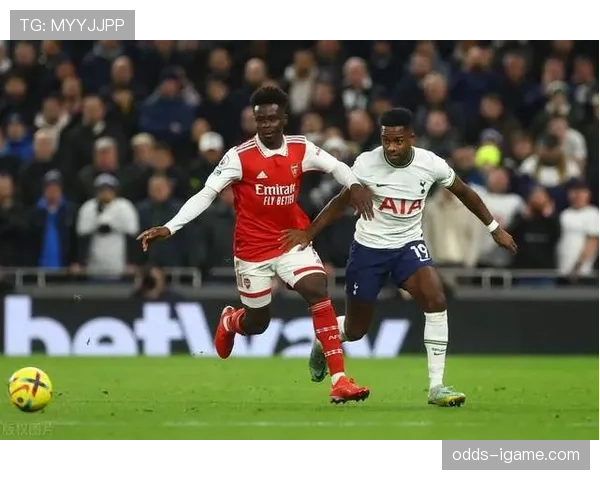 萨卡在北伦敦德比中表现出色,继续巩固其在球队中的关键角色 萨卡在北伦敦德比中表现出色,继续巩固其在球队中的关键角色