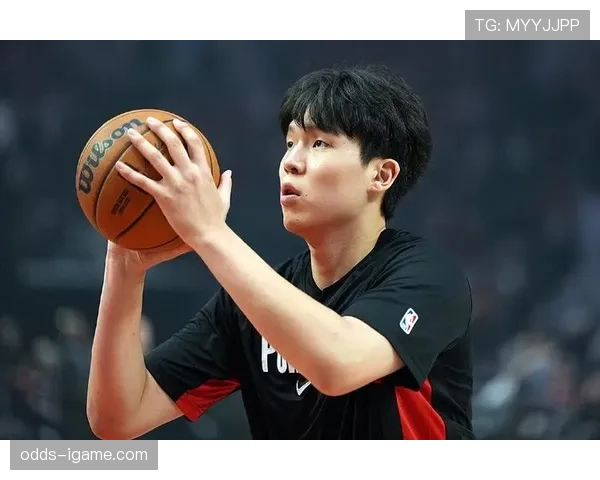 杨瀚森训练完直接去吃火锅，自律人设崩了？